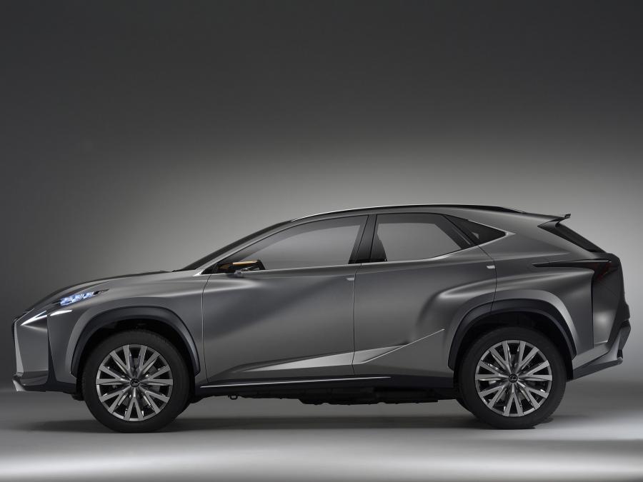  Lexus LF-NX Concept 2013 года  (фото 16 из 18)